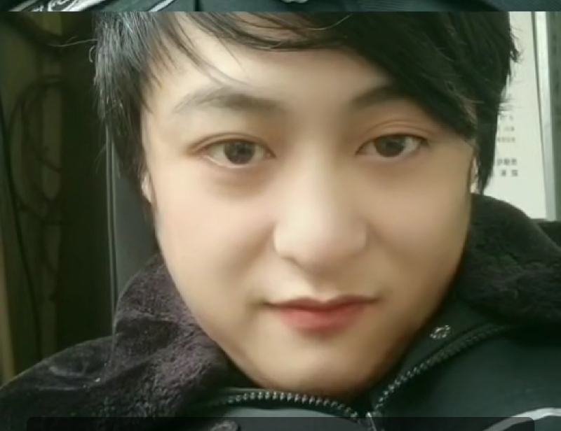 小玮的第一张照片--长沙相亲服务中心