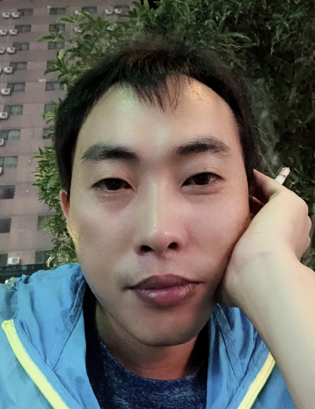 一直在路上的第一张照片--长沙相亲服务中心