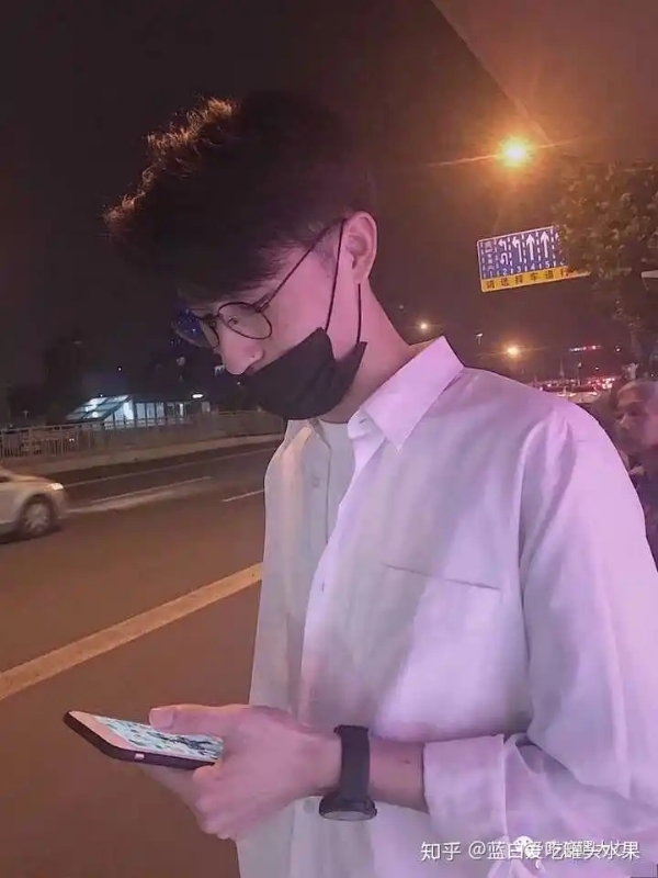 情圣的第二张照片--长沙相亲服务中心