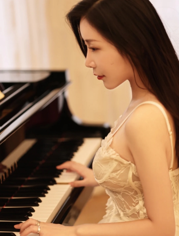 linlin的第二张照片--长沙相亲服务中心