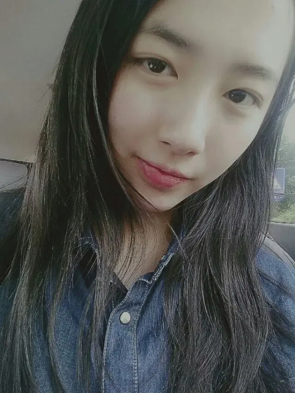 小她的第一张照片--长沙相亲服务中心