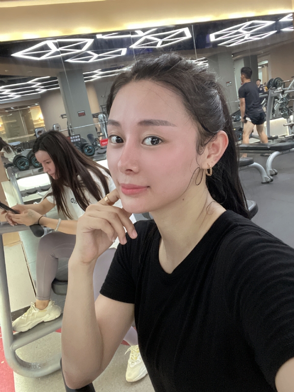 凉人心的第三张照片--长沙相亲服务中心