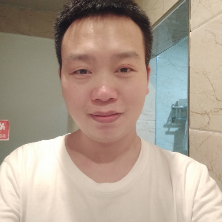 杯中酒的第一张照片--长沙相亲服务中心