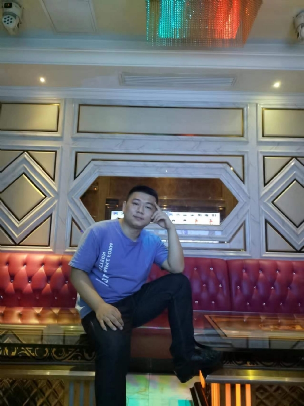 黄生的第四张照片--长沙相亲服务中心