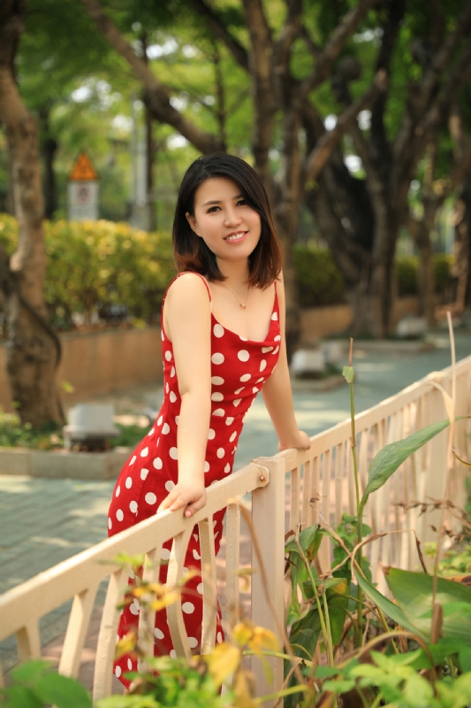 罗林的第五张照片--长沙相亲服务中心