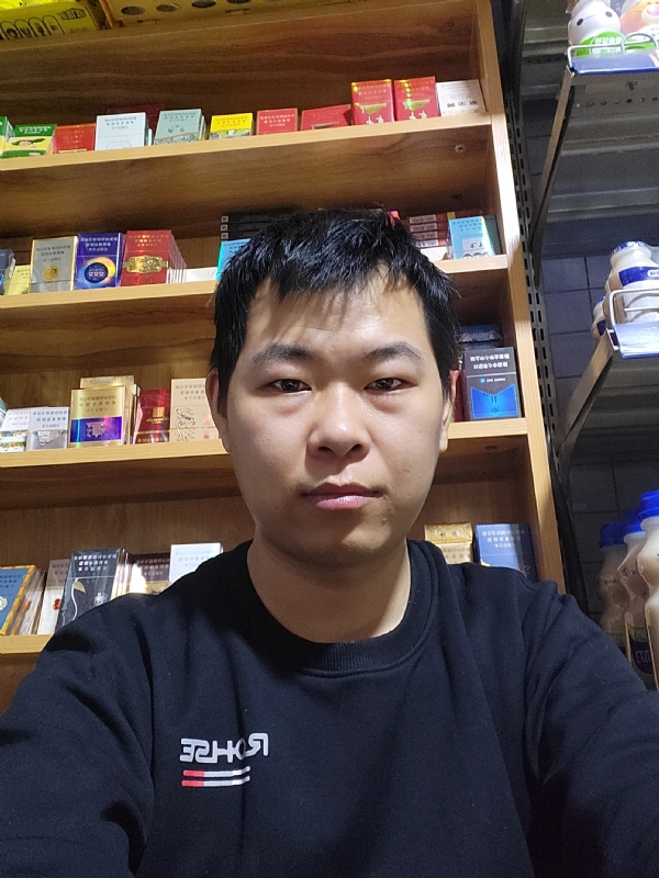 路途中的暖风的第一张照片--长沙相亲服务中心