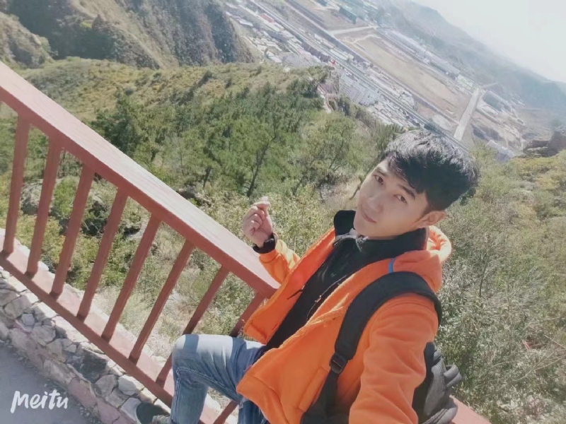 小啊鹏的第一张照片--长沙相亲服务中心