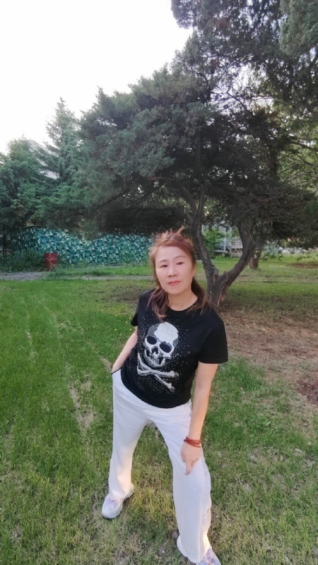 晚霞的第二张照片--长沙相亲服务中心