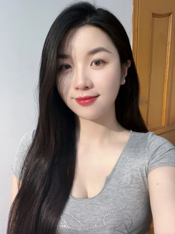 乔乔在寻爱的第二张照片--长沙相亲服务中心