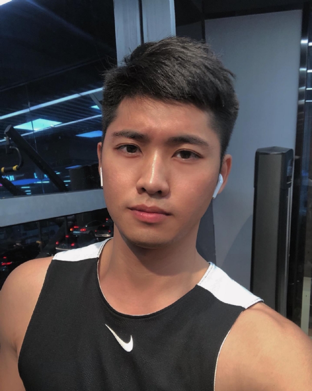 林毅的第一张照片--长沙相亲服务中心