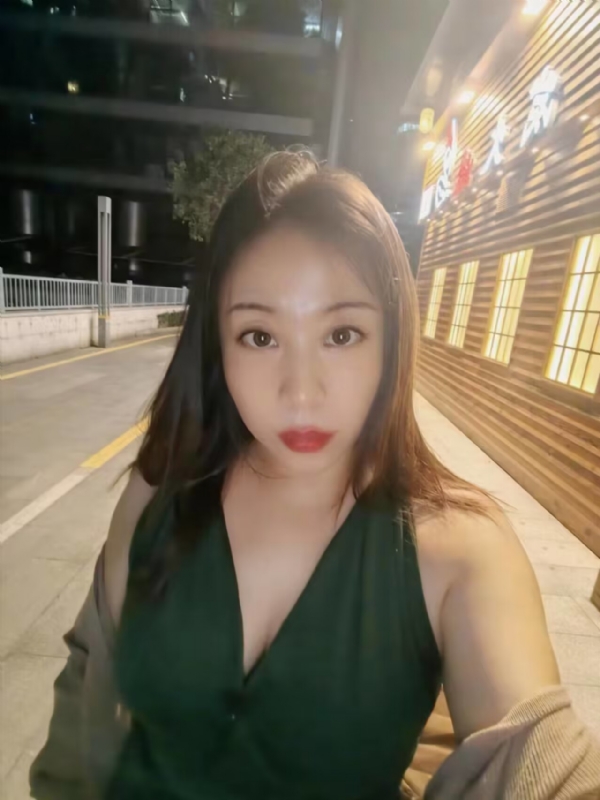 叶子青青的第三张照片--长沙相亲服务中心