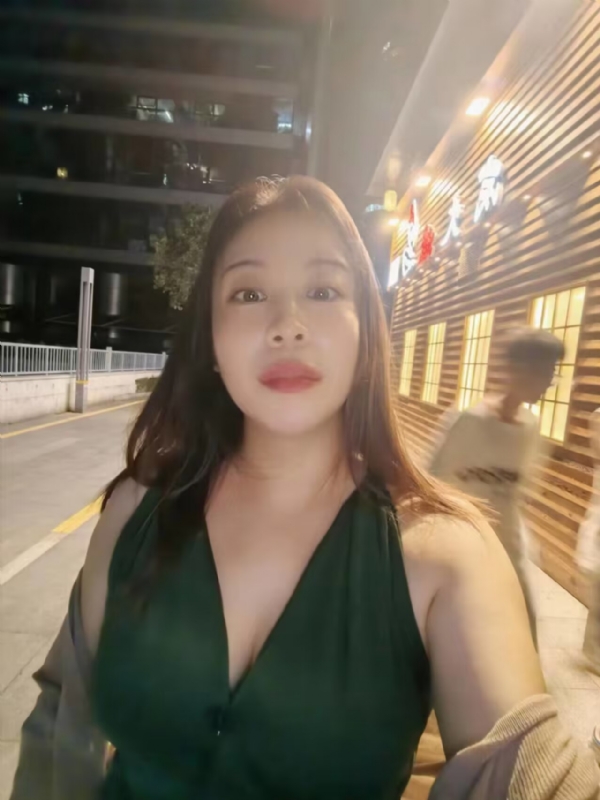 叶子青青的第四张照片--长沙相亲服务中心