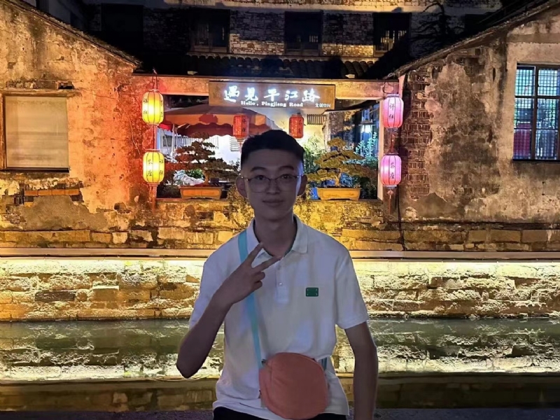 李四的第一张照片--长沙相亲服务中心