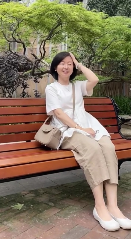 千年老母猪的第四张照片--长沙相亲服务中心