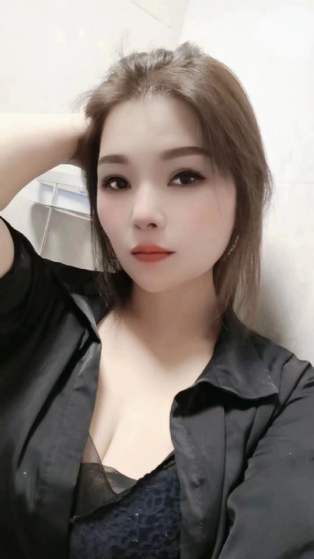 爱笑的女孩的第二张照片--长沙相亲服务中心