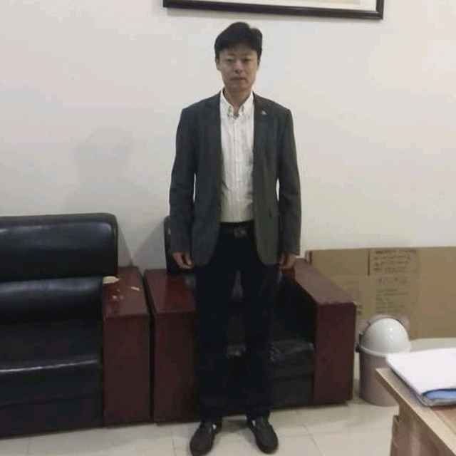 蓝天白云的第一张照片--长沙相亲服务中心