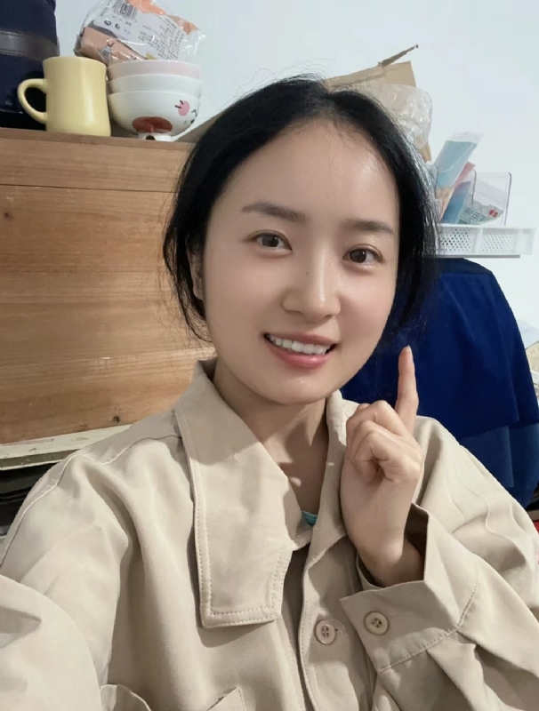 多喝热水的第一张照片--长沙相亲服务中心