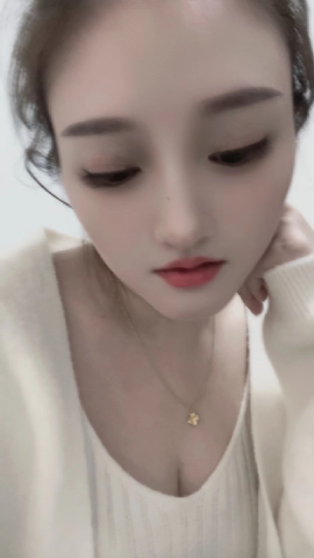 不倾城的第一张照片--长沙相亲服务中心