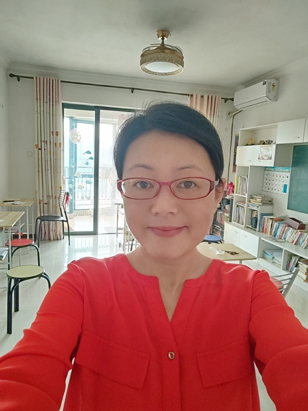 丽华的第二张照片--长沙相亲服务中心