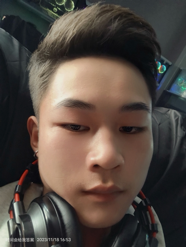 烦烦的小林的第一张照片--长沙相亲服务中心