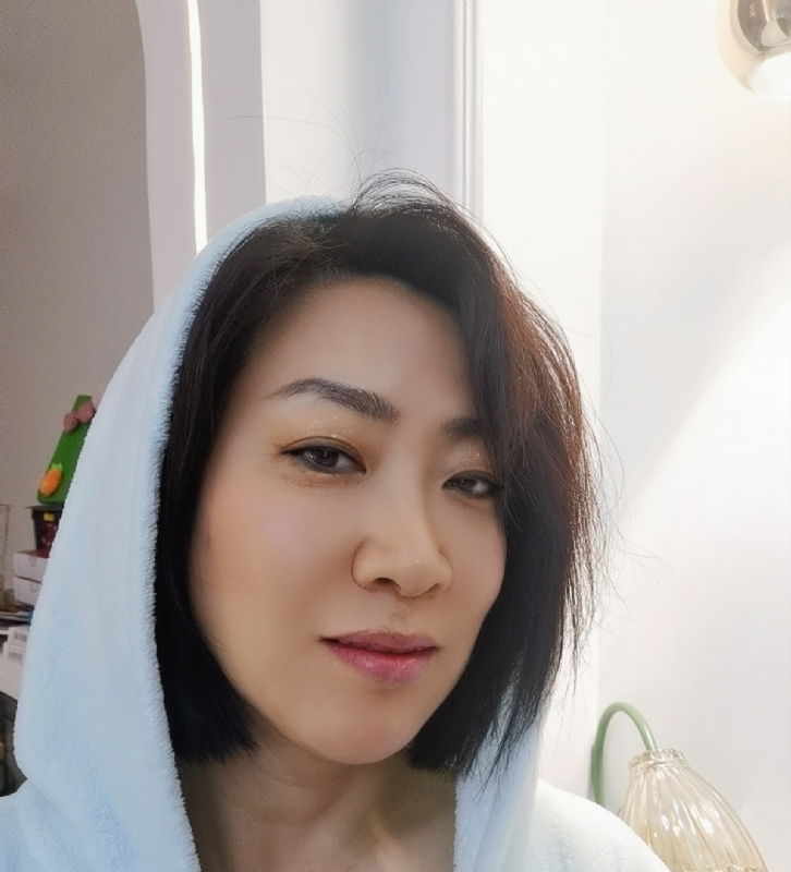 火玫瑰的第一张照片--长沙相亲服务中心