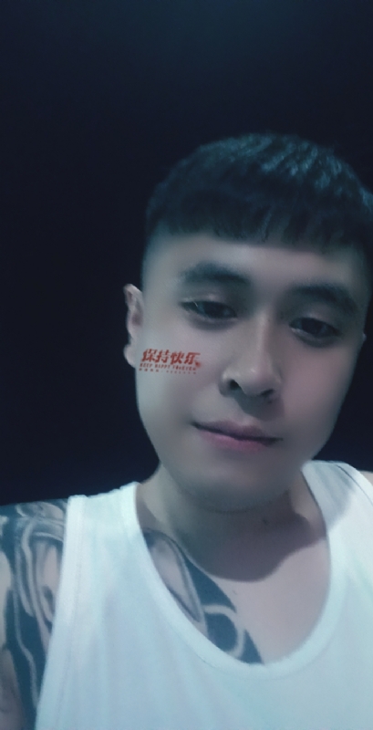 愚忠的第一张照片--长沙相亲服务中心