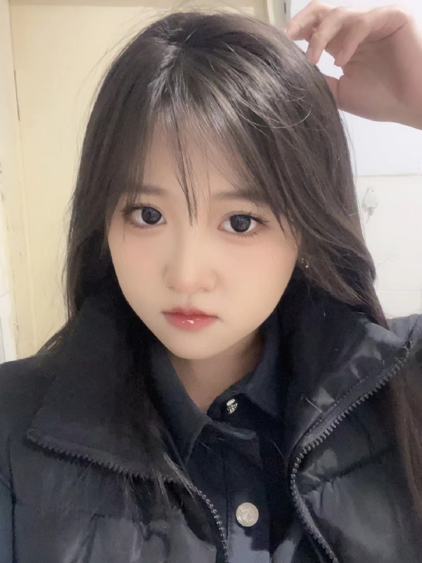 荣荣的第一张照片--长沙相亲服务中心