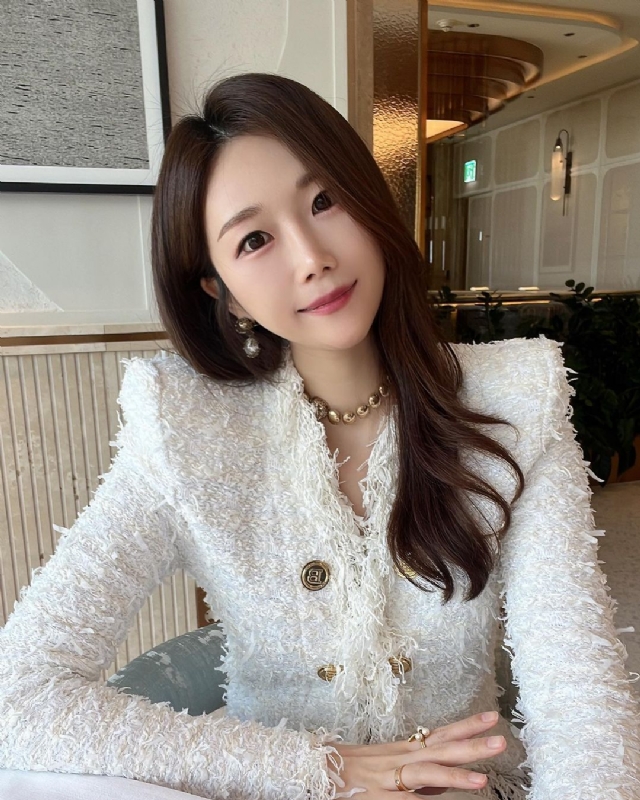 惠然的第一张照片--长沙相亲服务中心