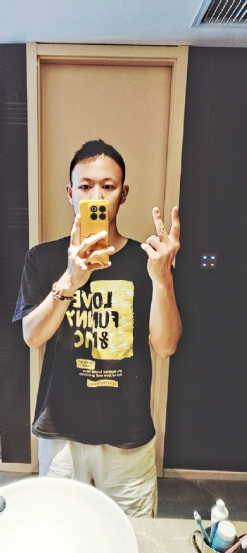 涵涵在的第一张照片--长沙相亲服务中心