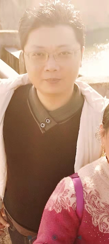 邓生的第二张照片--长沙相亲服务中心