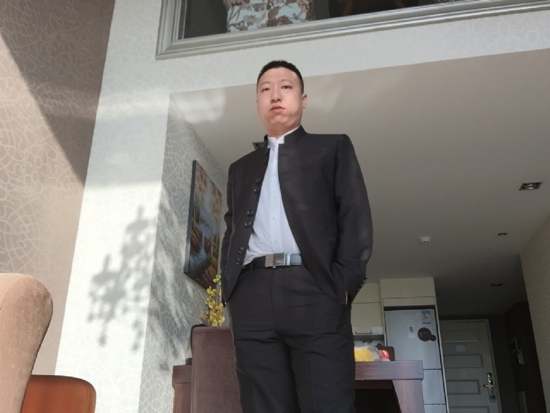 雅小炁的第一张照片--长沙相亲服务中心