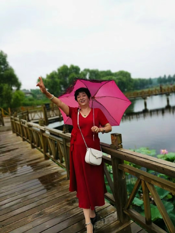 陈姐的第二张照片--长沙相亲服务中心