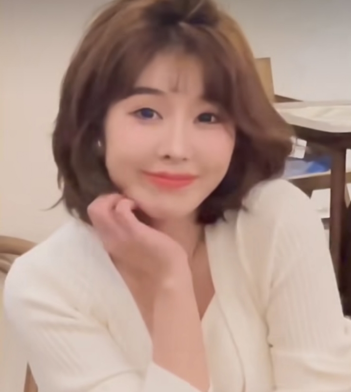 張雨晴的第一张照片--长沙相亲服务中心