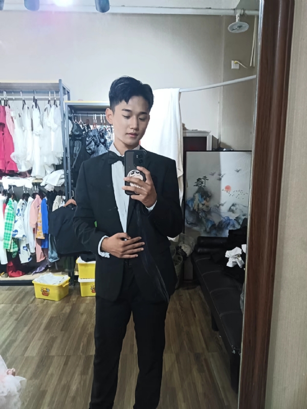 李梓宇的第一张照片--长沙相亲服务中心