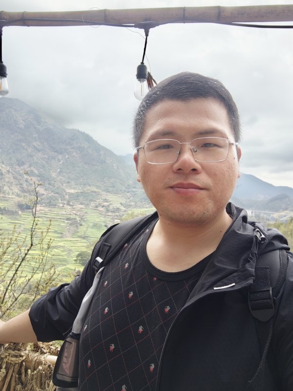 青山的第三张照片--长沙相亲服务中心