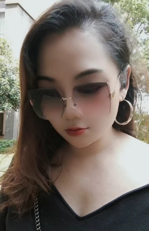 往事如烟的第一张照片--长沙相亲服务中心