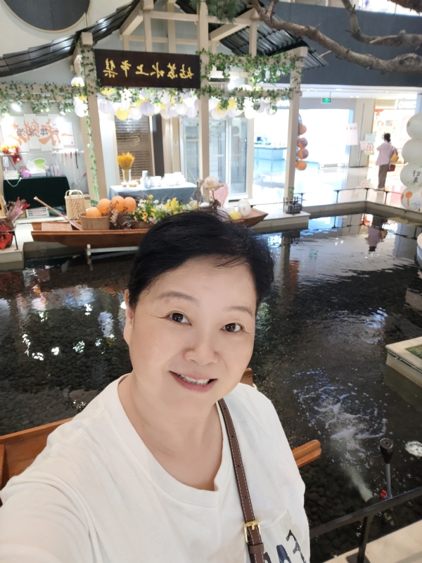 丁姐爱生活的第三张照片--长沙相亲服务中心