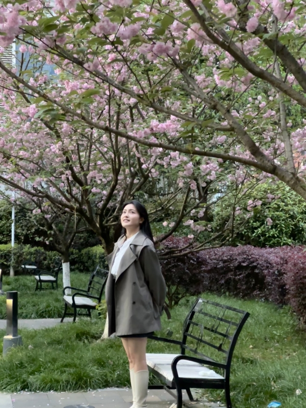 方方方的第二张照片--长沙相亲服务中心