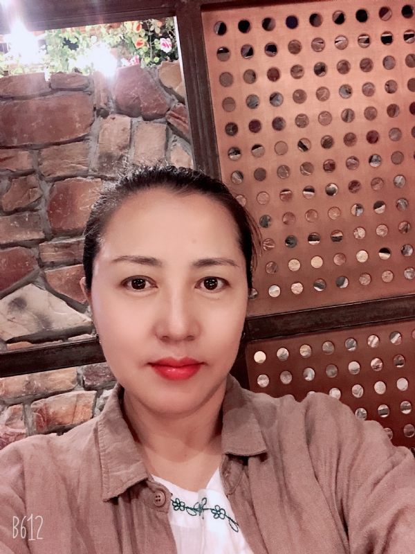 雲雲的第一张照片--长沙相亲服务中心