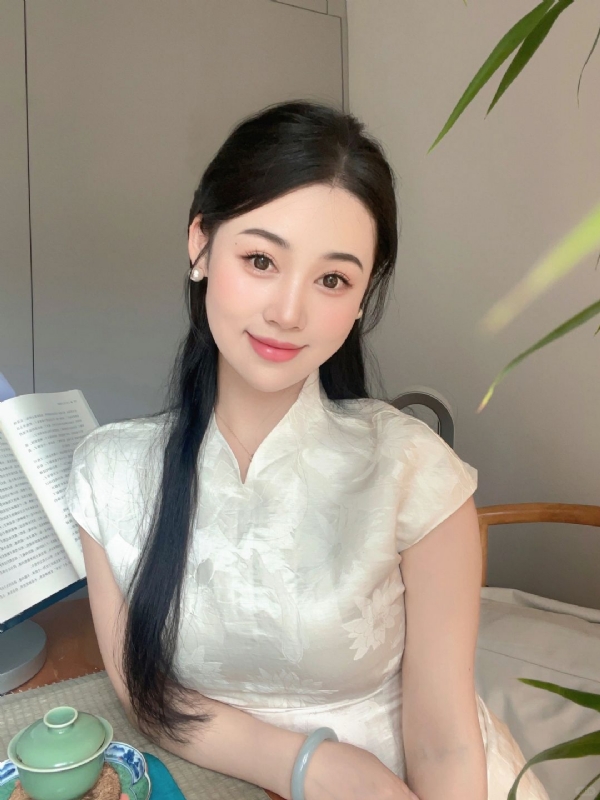 小慧的第一张照片--长沙相亲服务中心