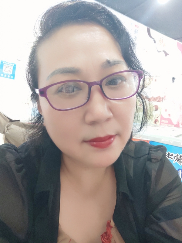 娜财娜福的第一张照片--长沙相亲服务中心