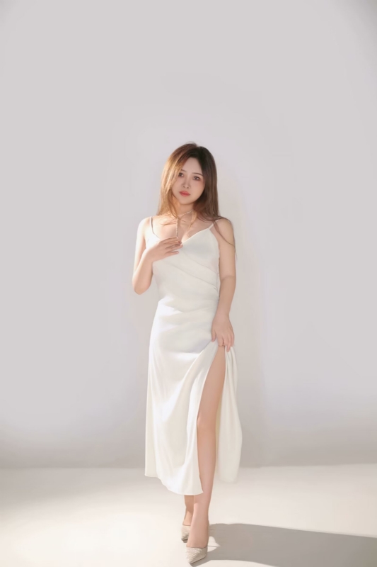 李淼的第三张照片--长沙相亲服务中心