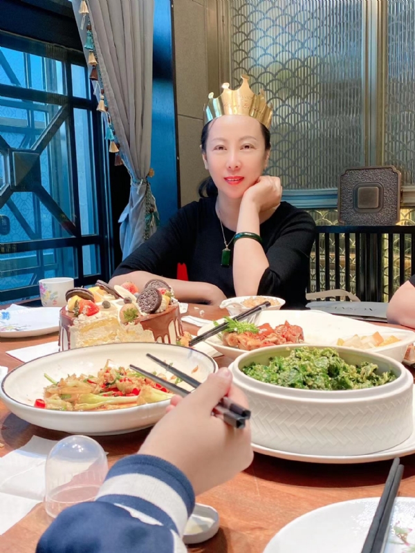 红红的第二张照片--长沙相亲服务中心