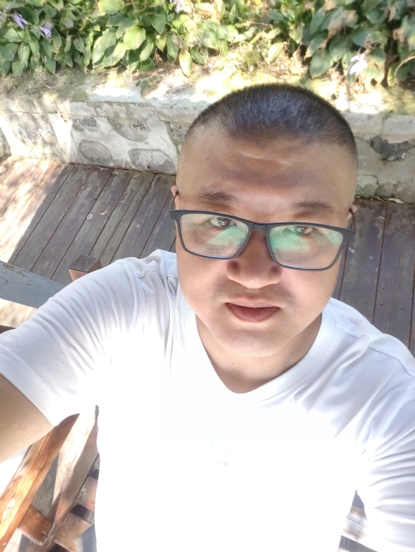 羊十八的第一张照片--长沙相亲服务中心