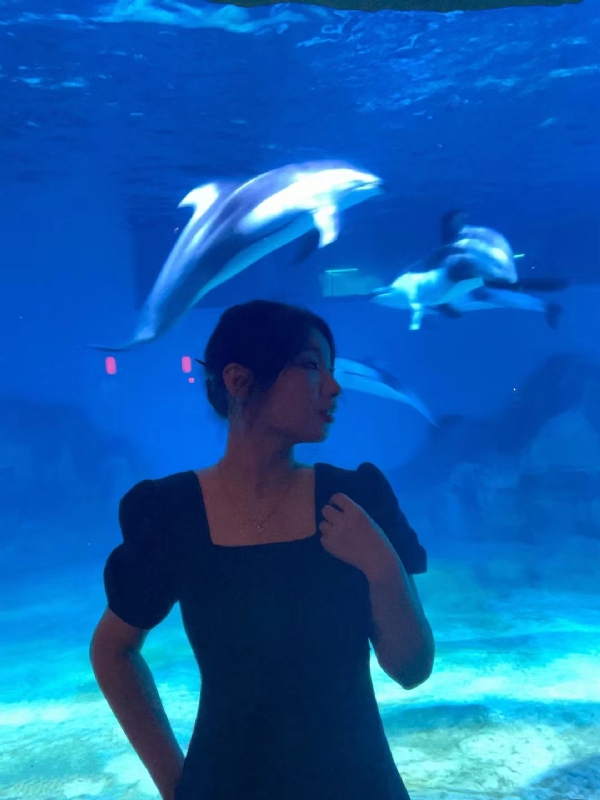 在水一方的第一张照片--长沙相亲服务中心