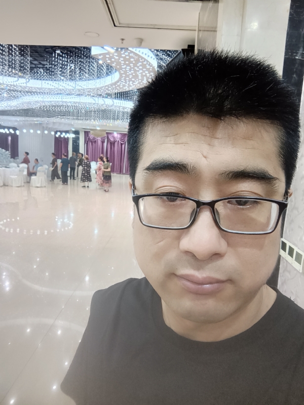 晴天的第三张照片--长沙相亲服务中心