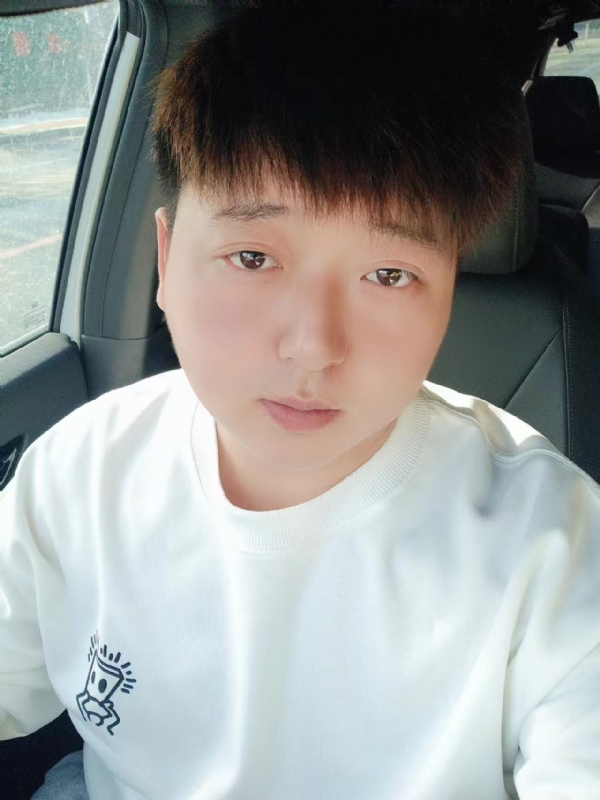 可乐加冰的第一张照片--长沙相亲服务中心