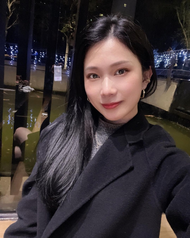 欣欣向荣的第一张照片--长沙相亲服务中心