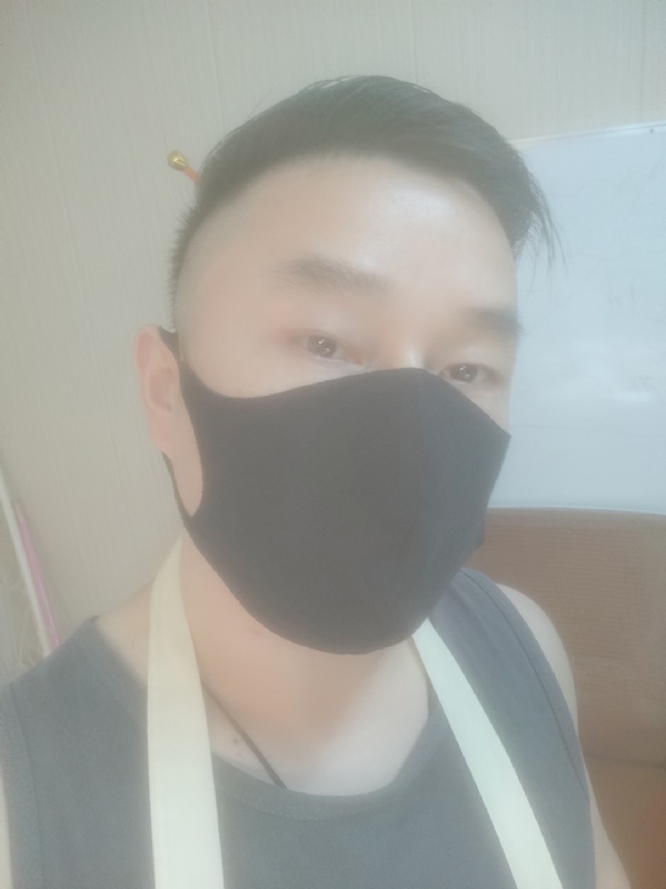 Poluk秦的第二张照片--长沙相亲服务中心