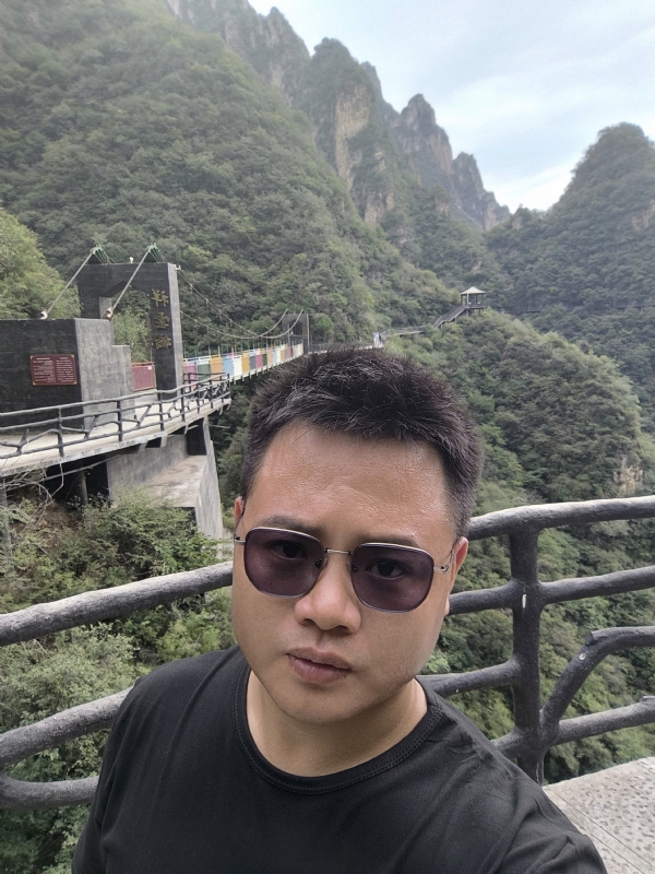 大海的第一张照片--长沙相亲服务中心